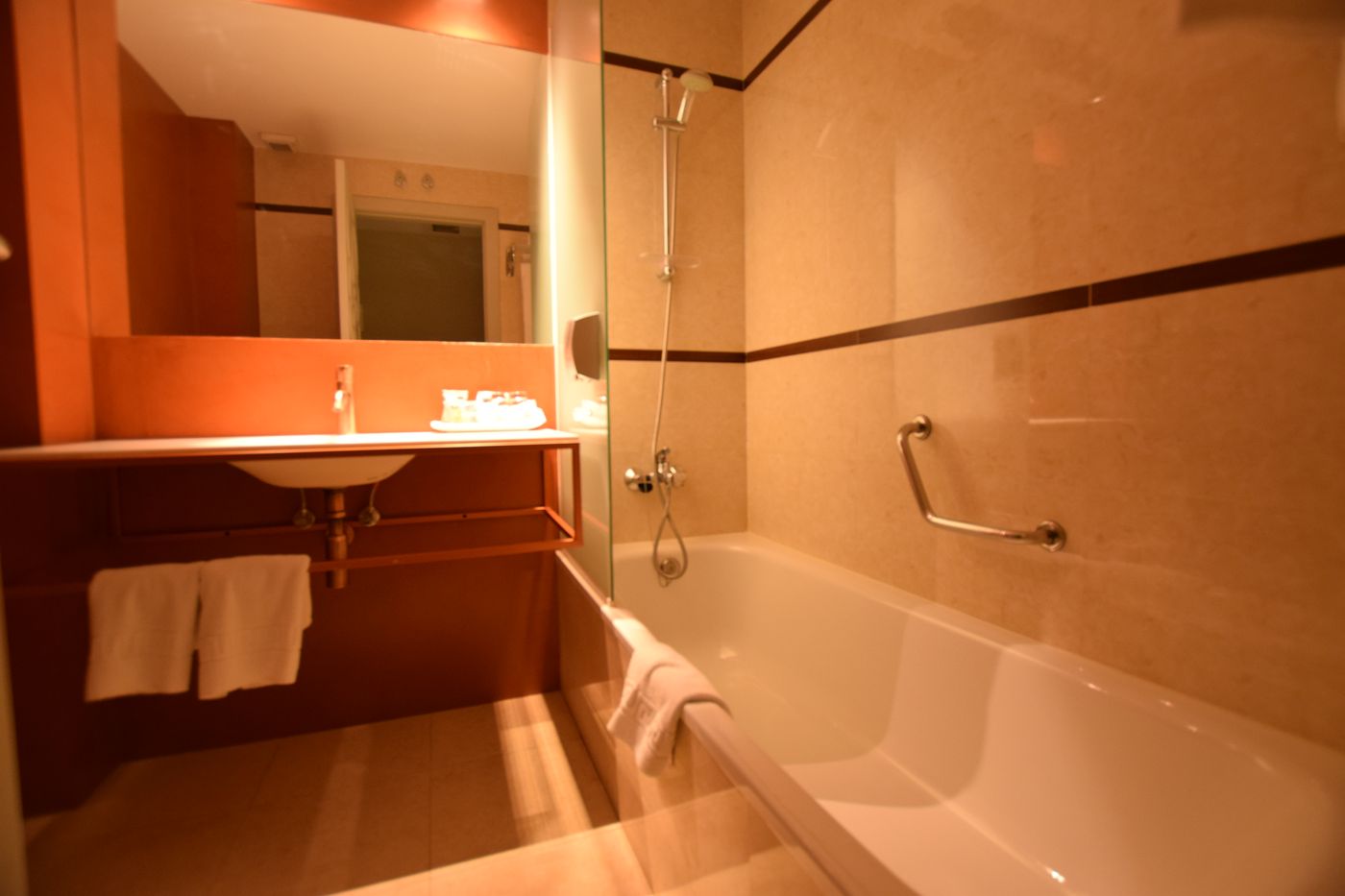 Centro Los Braseros-Spain-BURGOS-Room-8