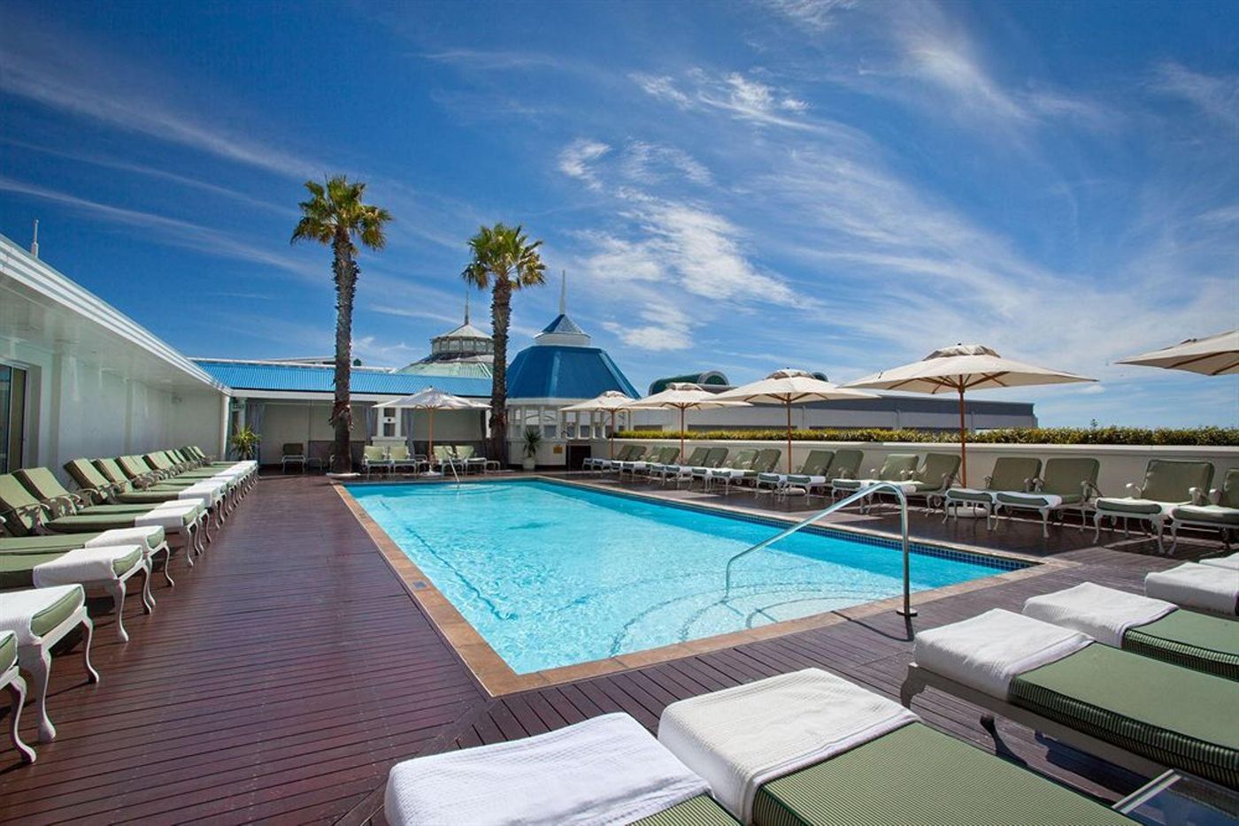 The-Table-Bay-Hotel-Pool-59
