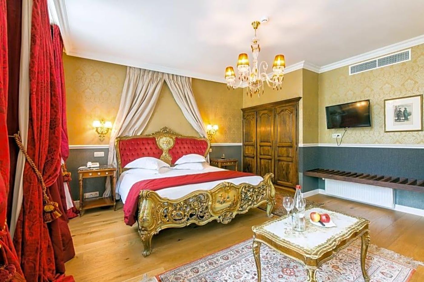 Boutique Hotel Die Swaene-Belgium-BRUGES-General view-1