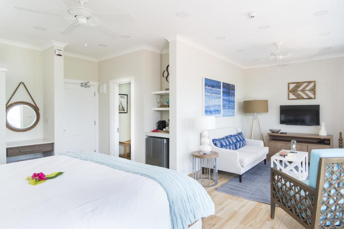 Mount-Cinnamon-Room-14