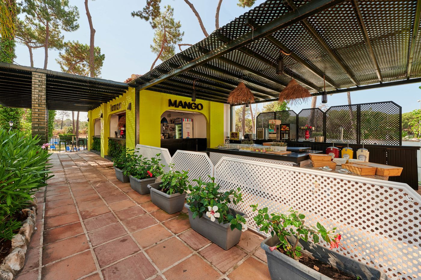 Alua-Sun-Marbella-Park-Bar-26