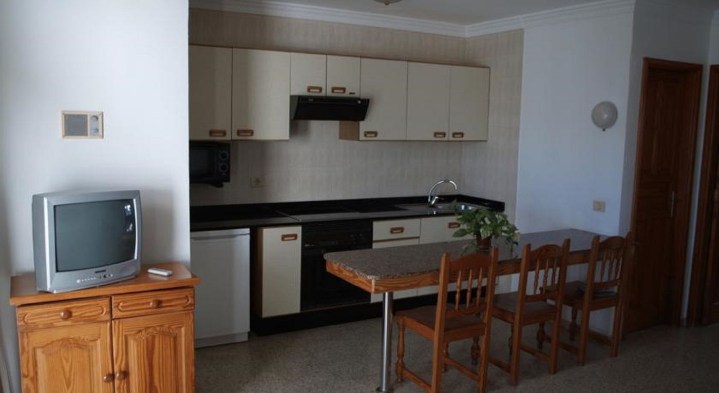 Apartamentos-Isabel-Room-7