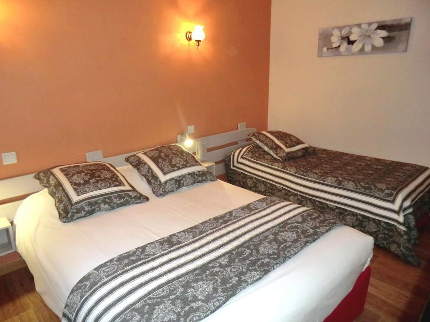 The Originals City, Hôtel du Parc, Avignon Est-France-ENTRAIGUES SUR LA SORGUE-Room-8