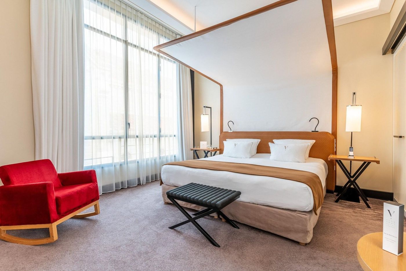 Five-Seas-Hotel-Room-14