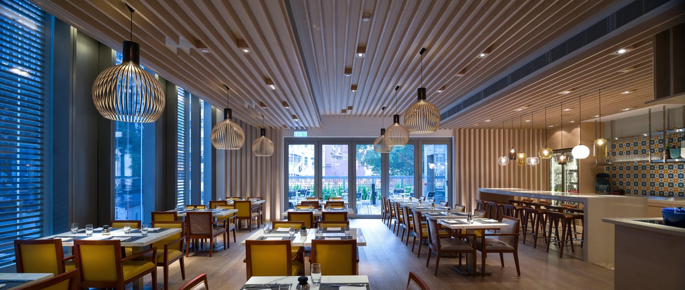 Hotel-Indigo-Hong-Kong-Island-Restaurant-45