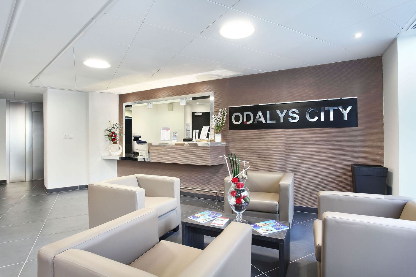 Odalys City Marseille Prado Castellane-France-MARSEILLE-Lobby-5