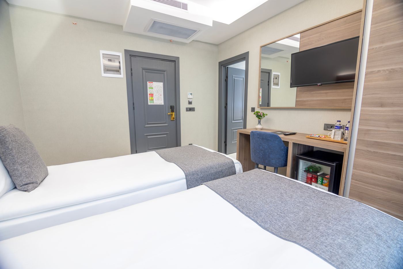 The-Omiya-Hotel-Room-15