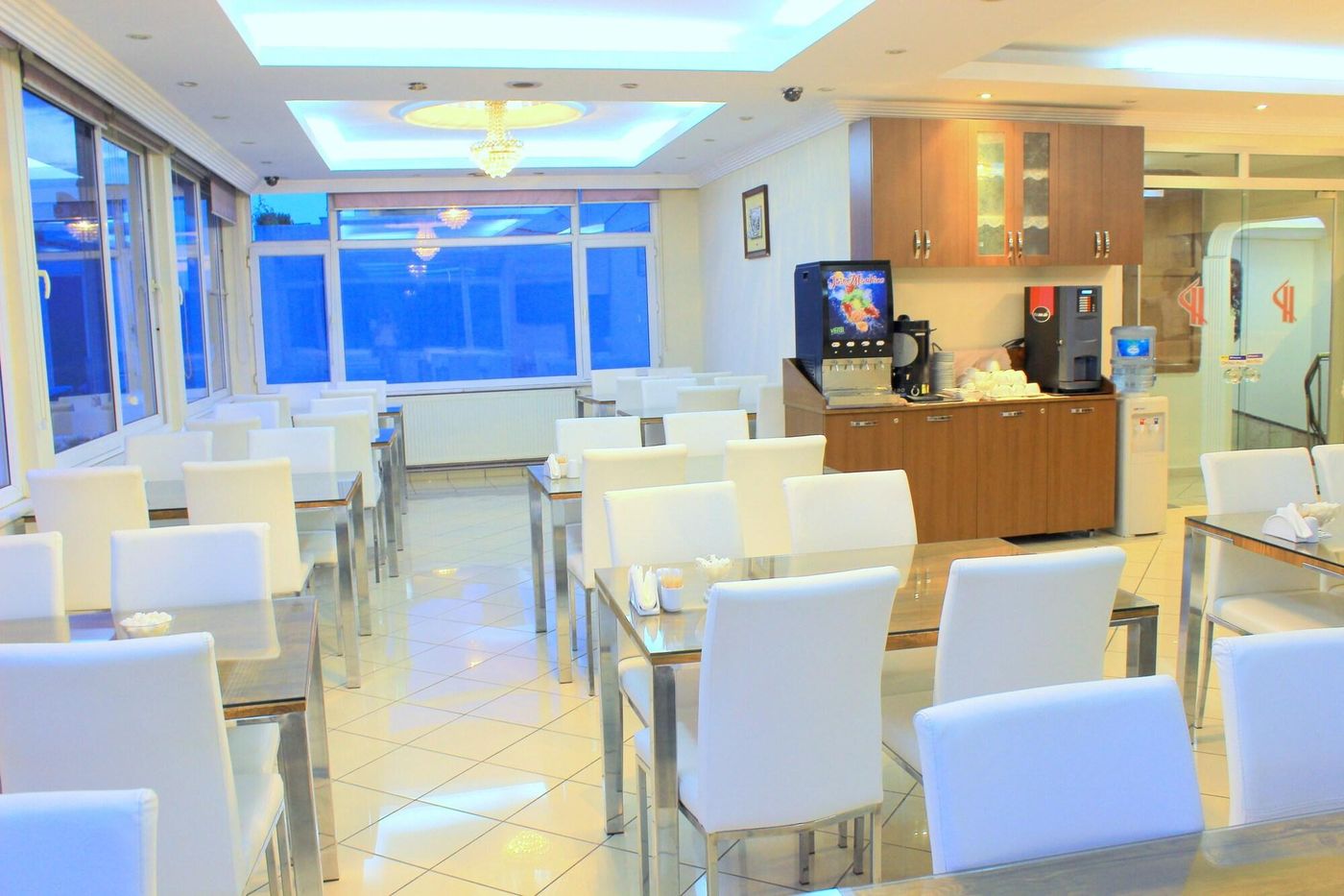 Dempa-Hotel-Restaurant-6