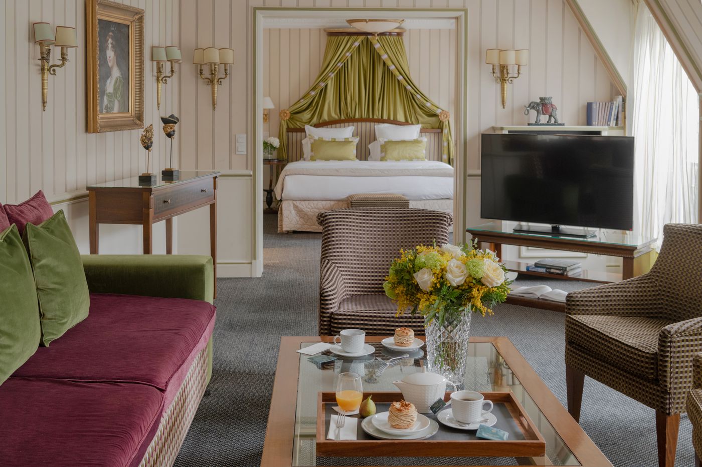 H----tel-Napol----on-Paris-Room-54