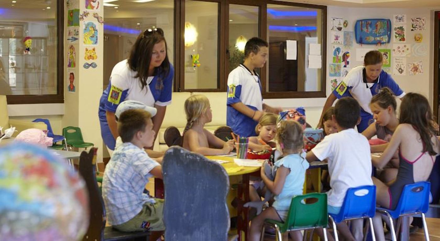 Anthemus Sea Beach Hotel & Spa