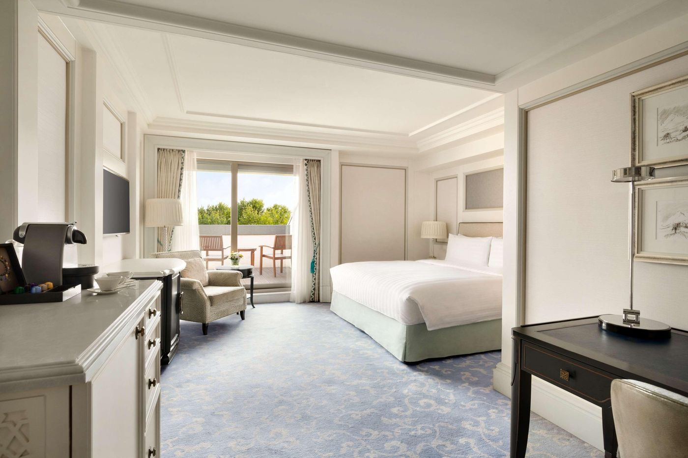 Shangri-La-Bosphorus--Istanbul-Room-32