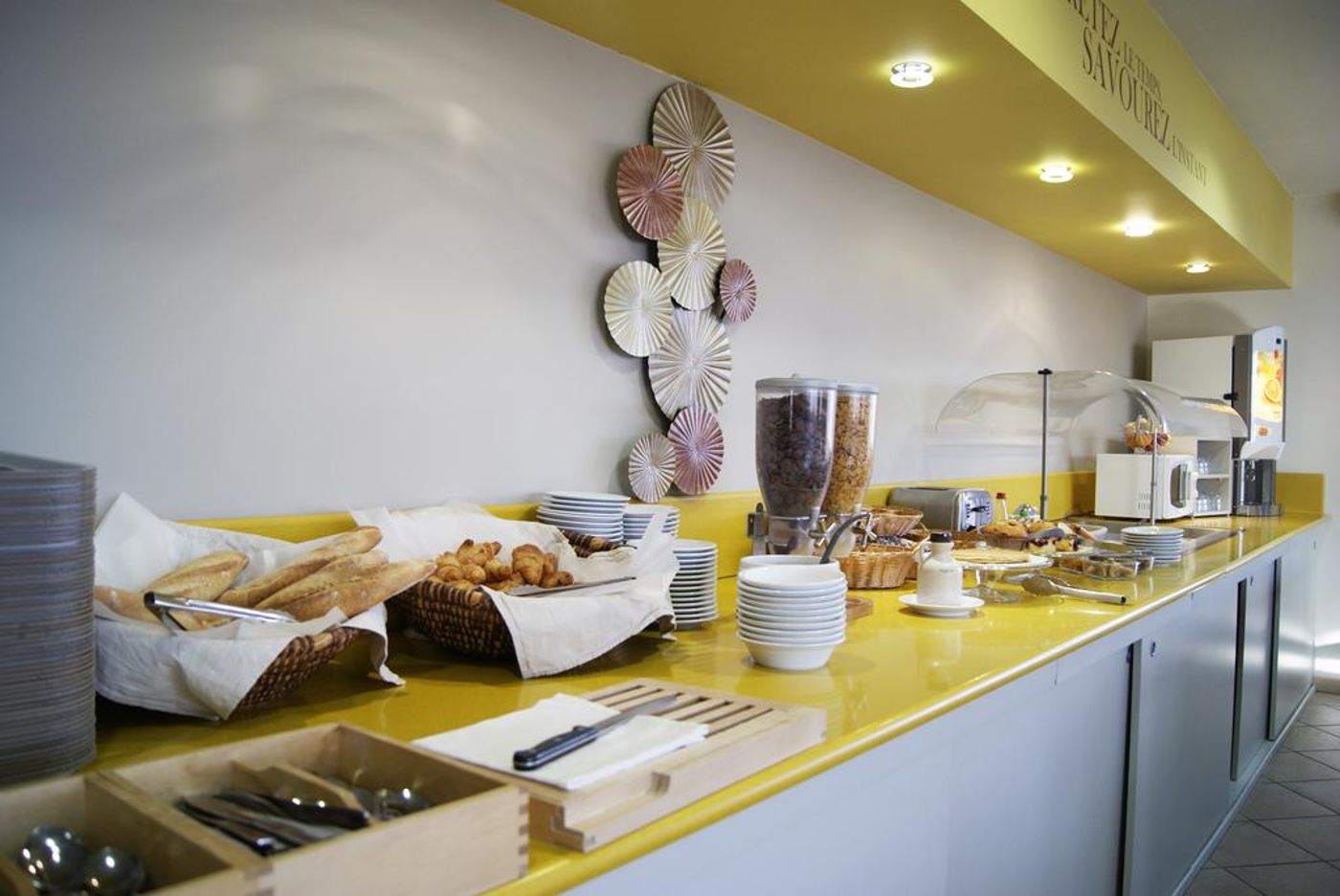 The Originals City Hotel Hippocampe Sete Balaruc - France - BALARUC LE VIEUX - General view - 7