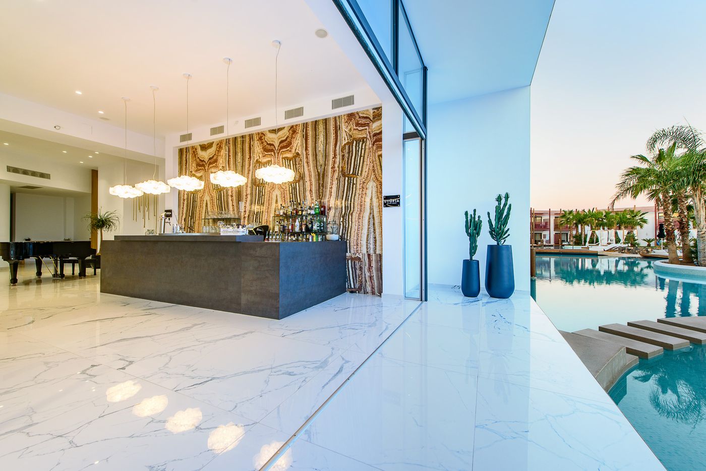 Stella-Island-Luxury-Resort---Spa---Adults-Only-Bar-60