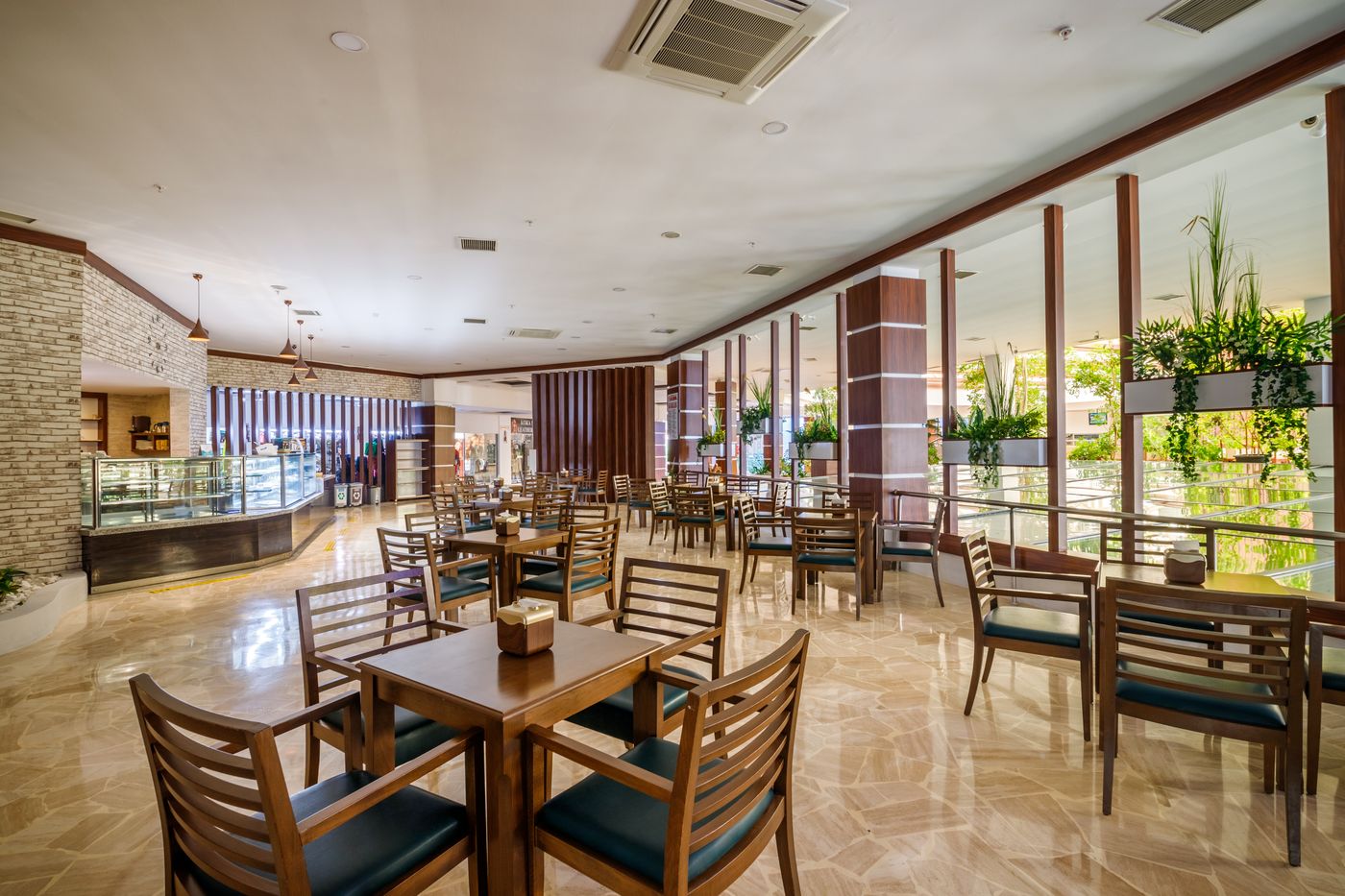 Washington-Resort---Spa-Hotel-Lobby-38