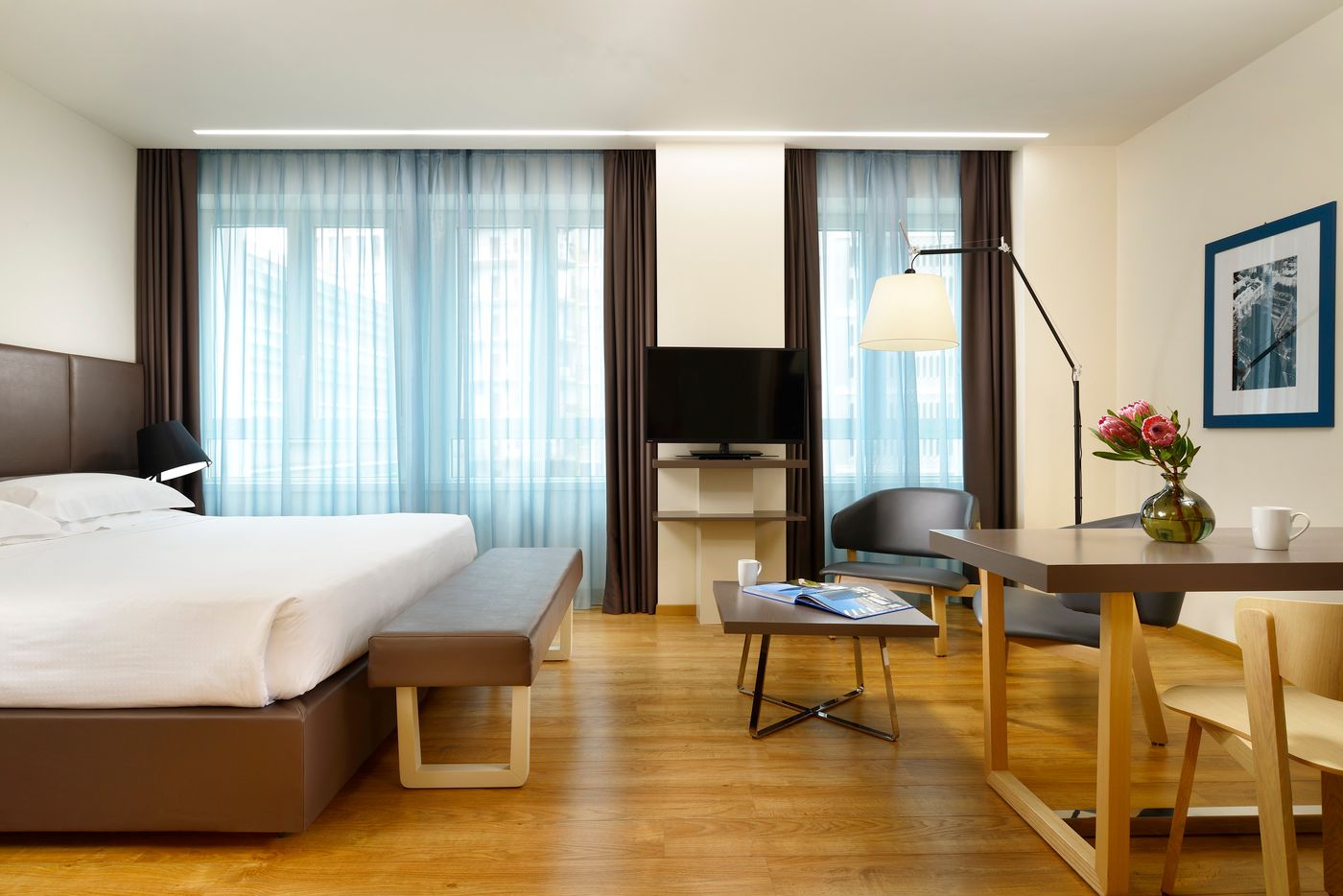 Unahotels-Century-Milano-Room-13