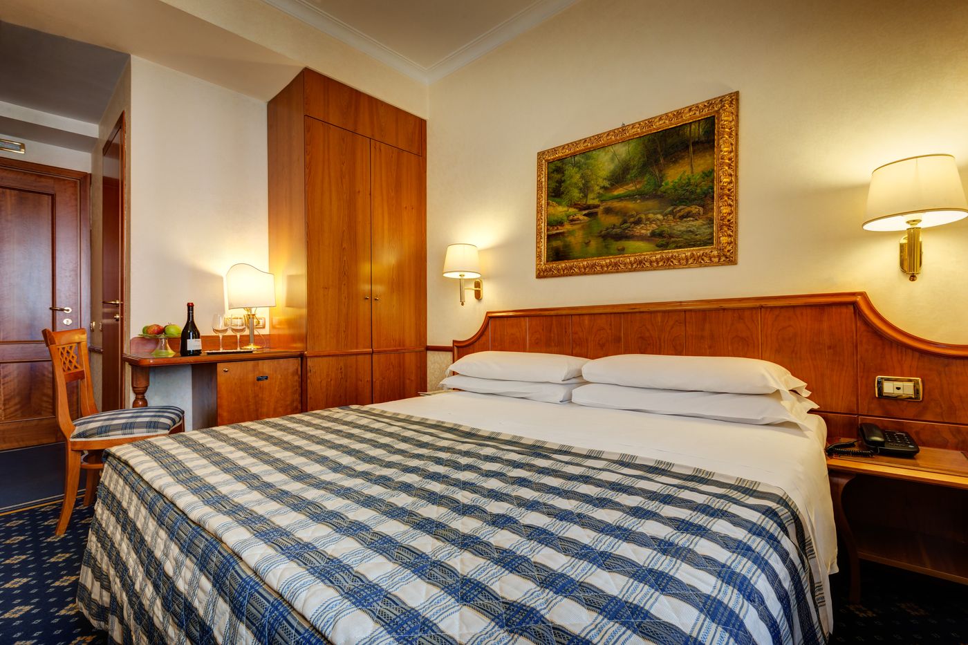 Amalfi-Room-21