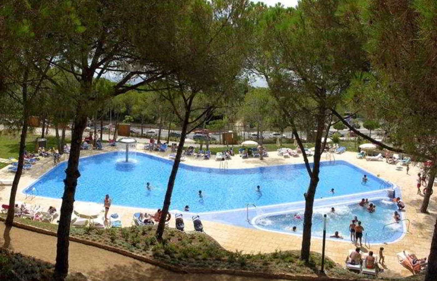 Ciutat-de-Palol-Pool-14