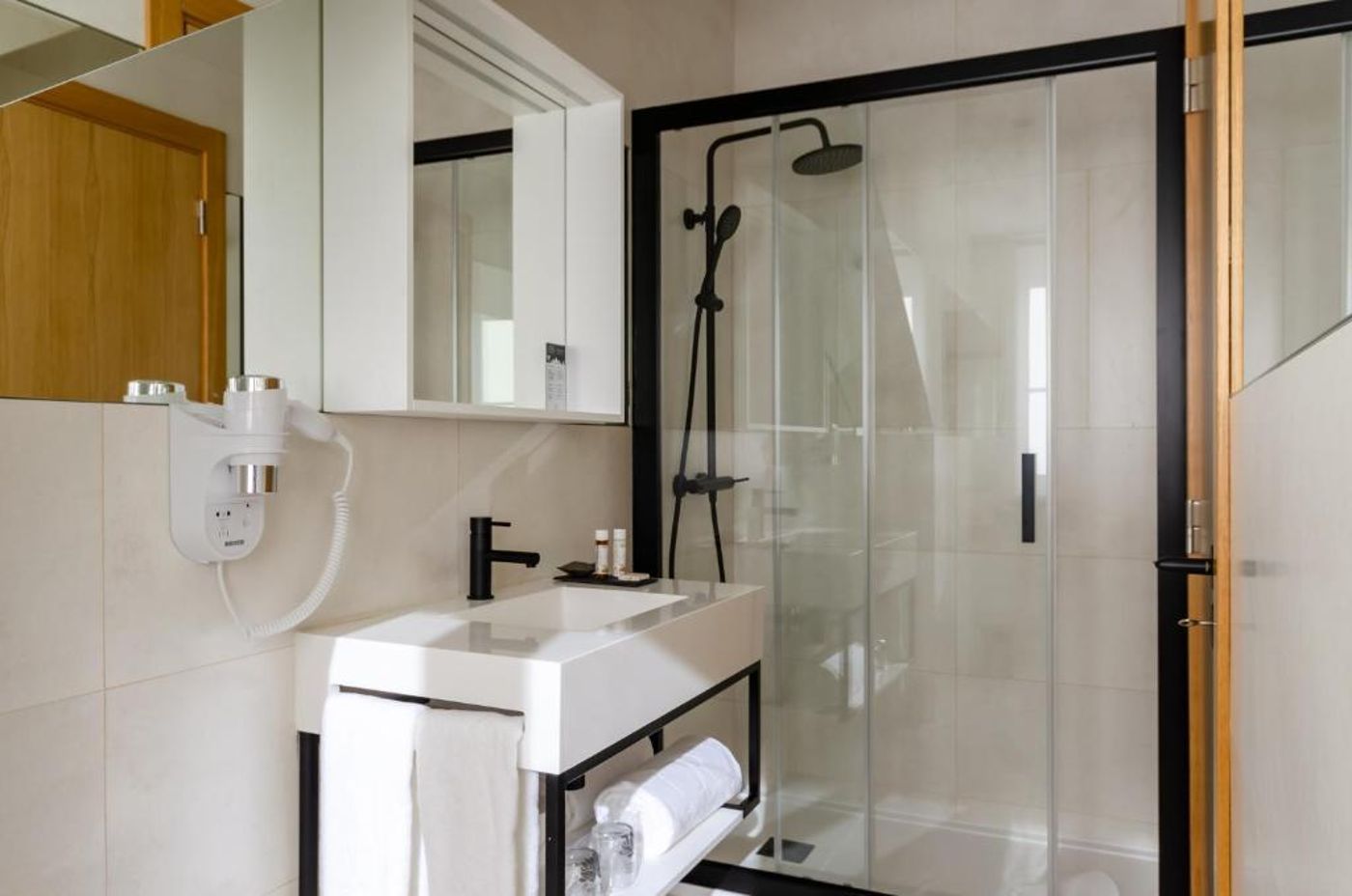 Rossio-Plaza-Hotel-Room-52