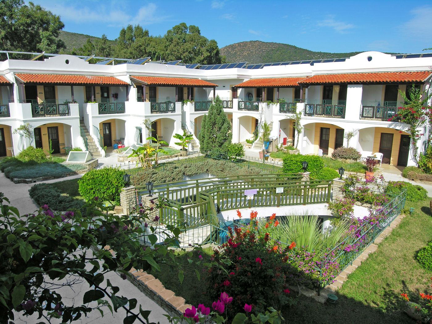 Izer Hotel & Beach Club