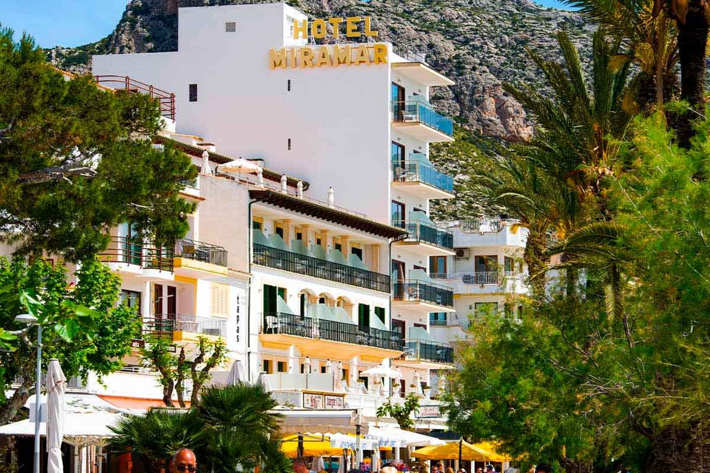 17.11.25 Hotel Miramar