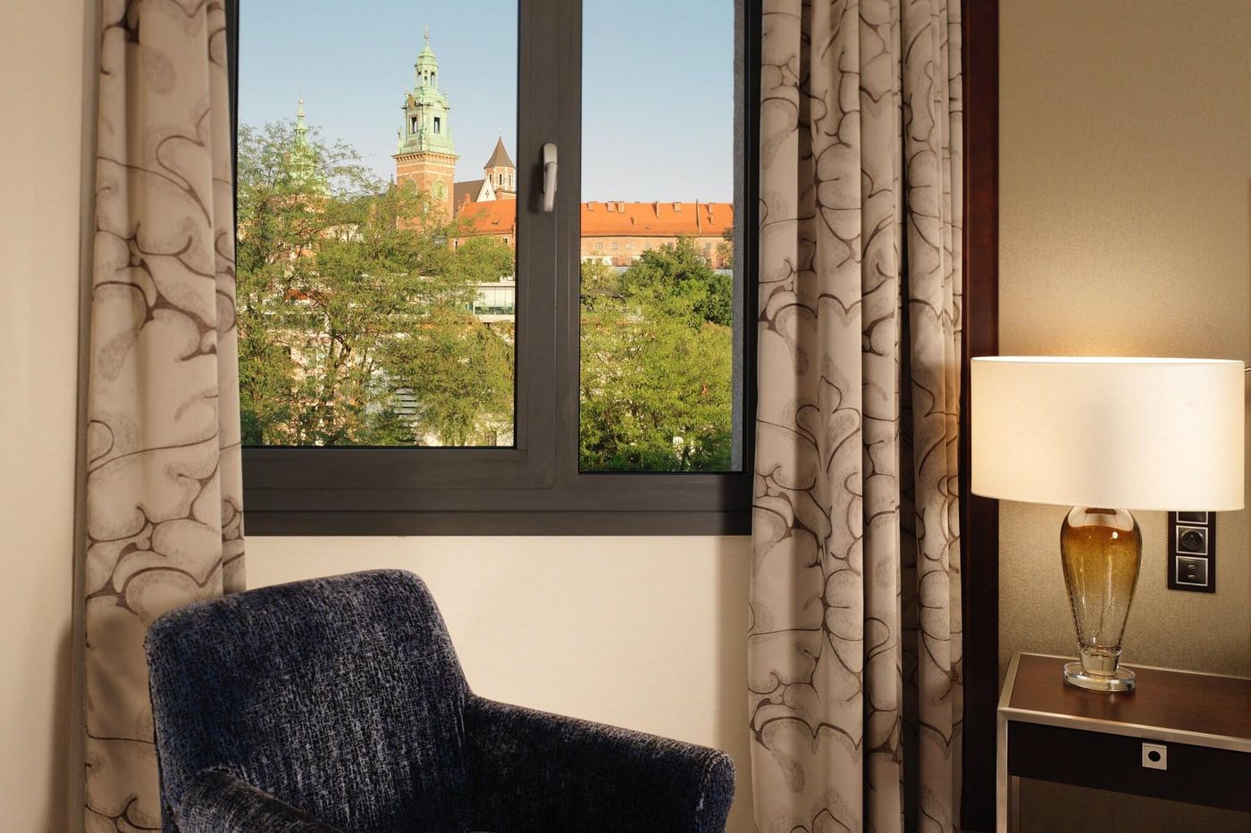 Sheraton-Grand-Krakow-Room-45