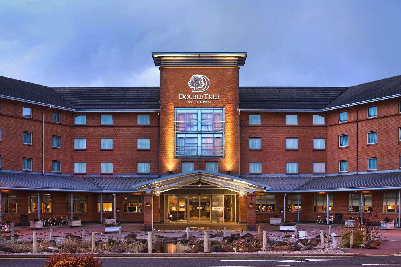 DoubleTree by Hilton Glasgow  Strathclyde-United Kingdom-BELLSHILL-General view-2