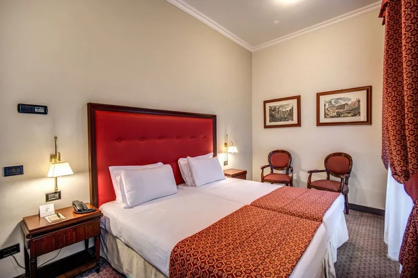 Colonna-Palace-Room-27