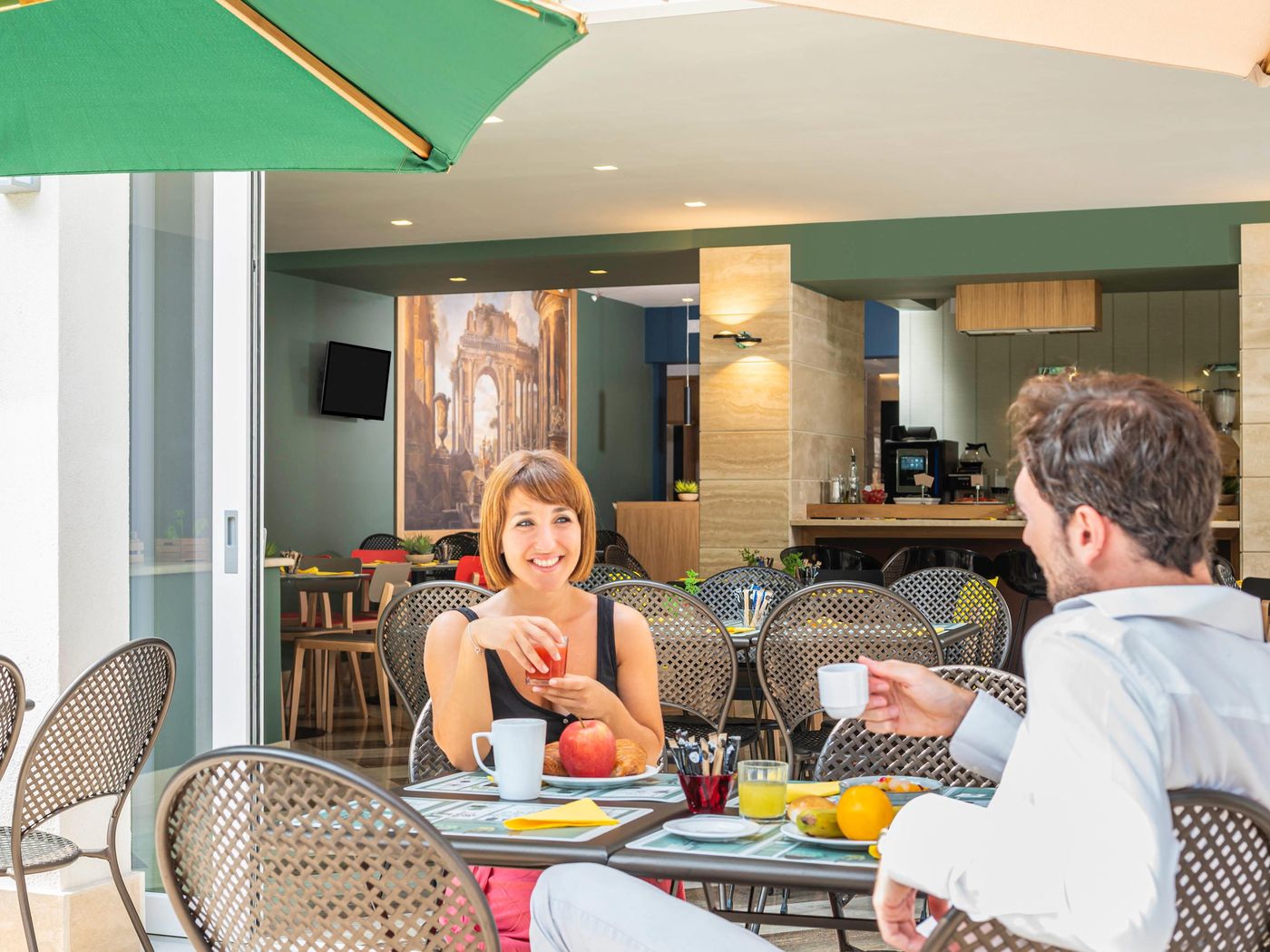 Aparthotel-Adagio-Rome-Vatican-Restaurant-13