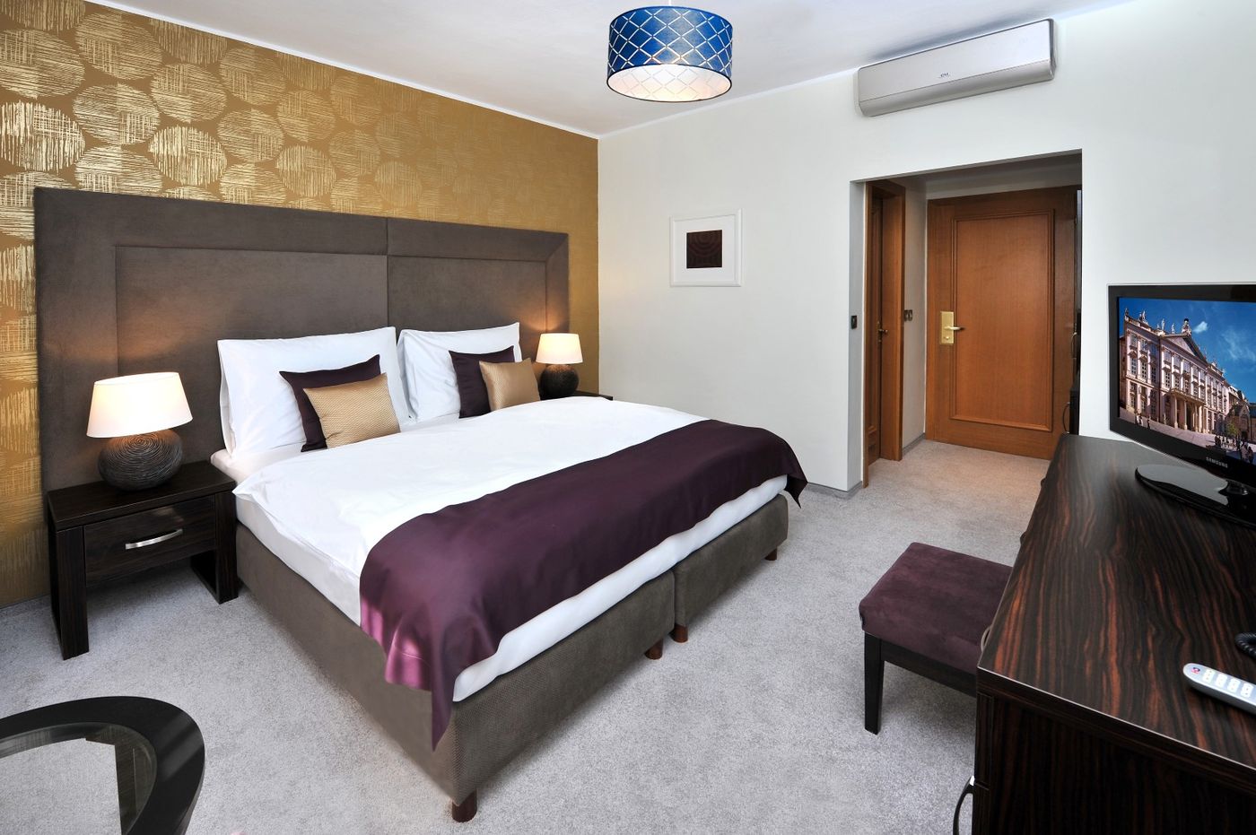 Aplend City Hotel Perugia-Slovakia-Bratislava-Room-9