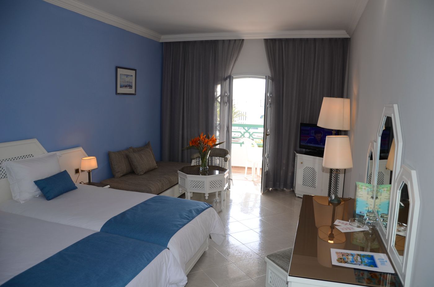 Le-Tivoli-Hotel-Room-16