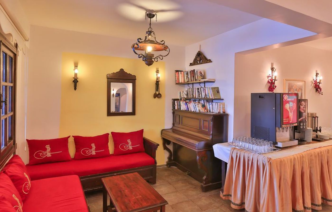 Sunny-Garden-Nilufer-General-view-40