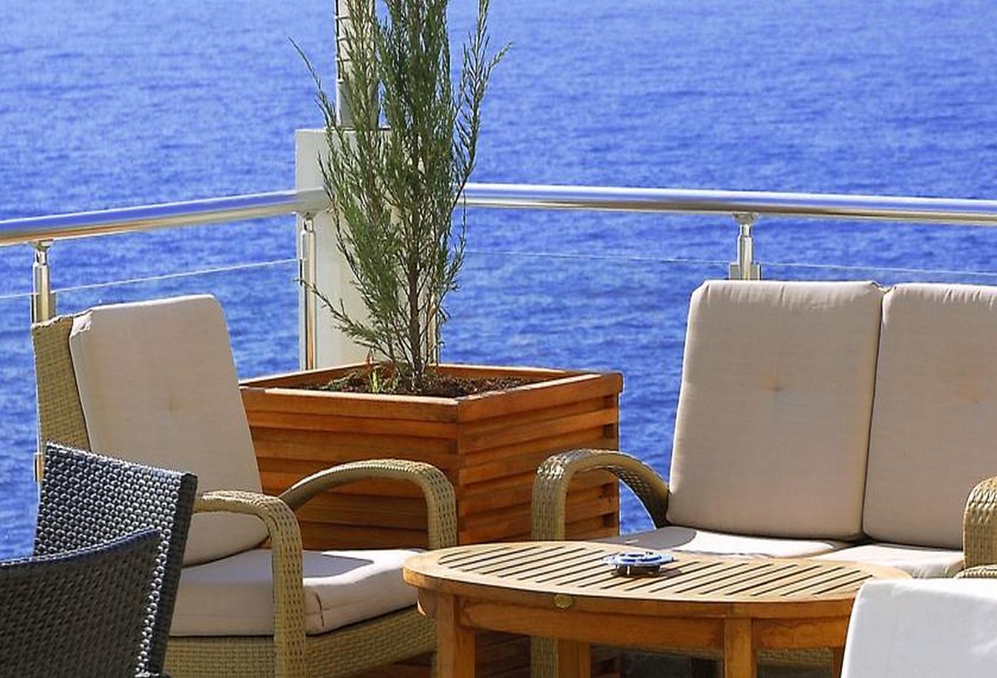 Korumar-Hotel-De-Luxe-Terrace-53