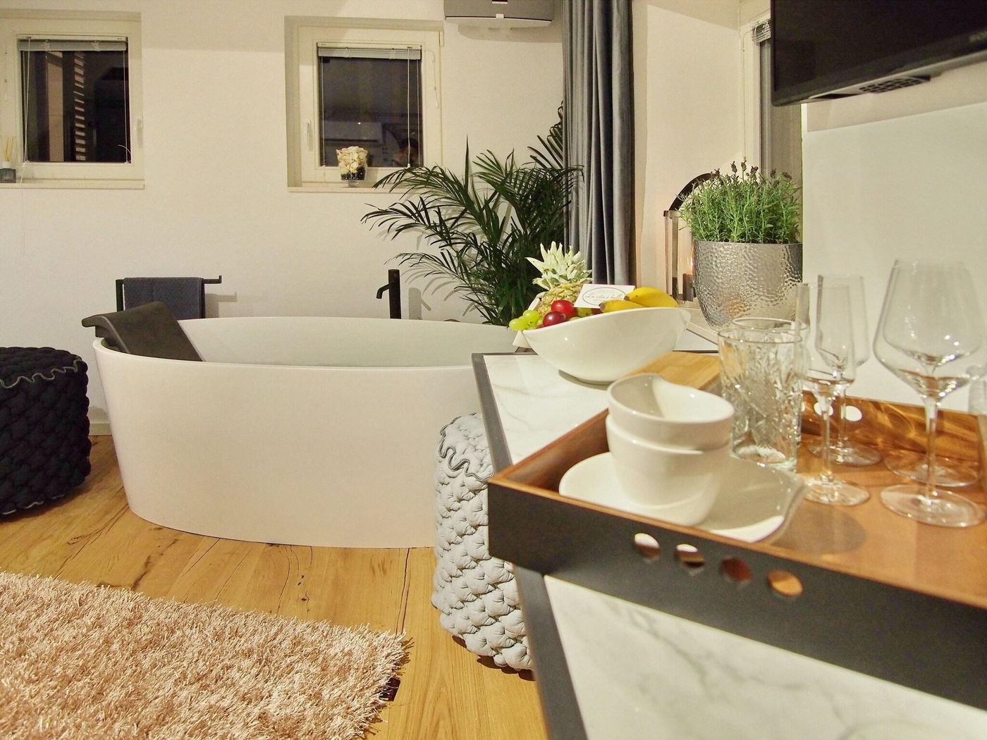 La-Vita-E-Bella-Ii-Room-31