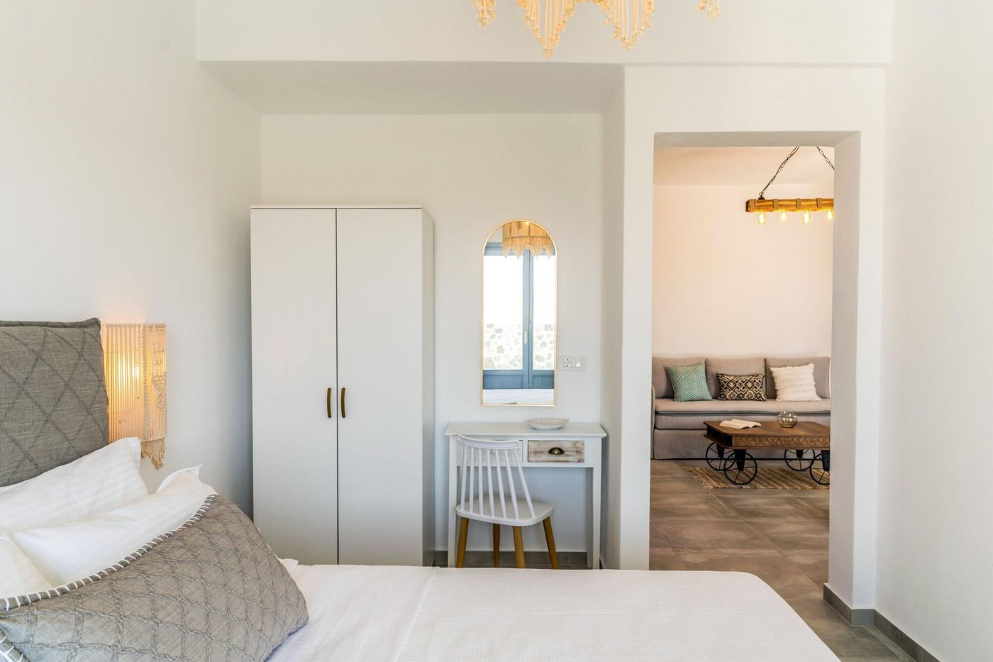 Santorossa-Luxury-Villas-Room-23