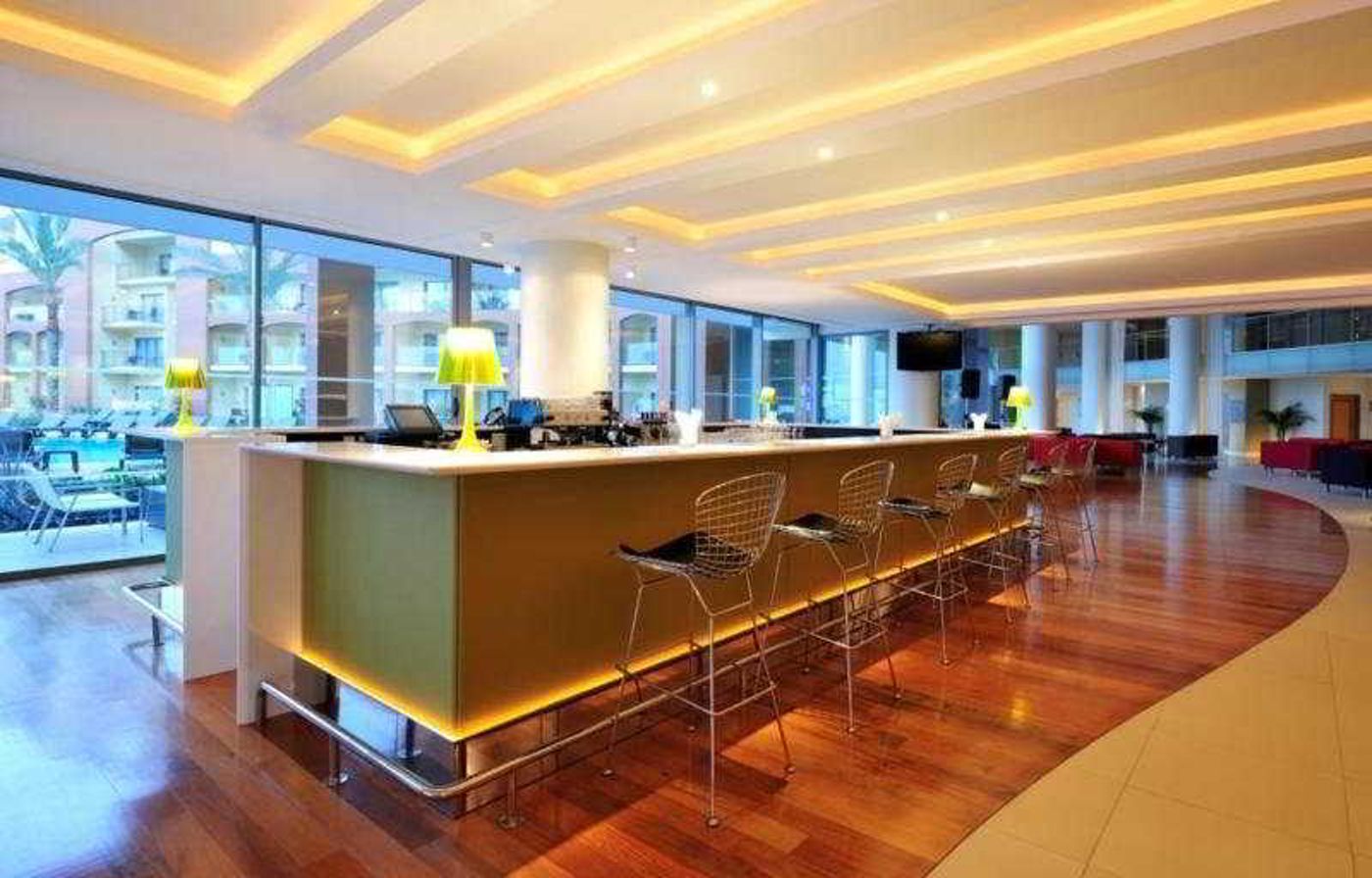 Pestana-Promenade-Bar-43