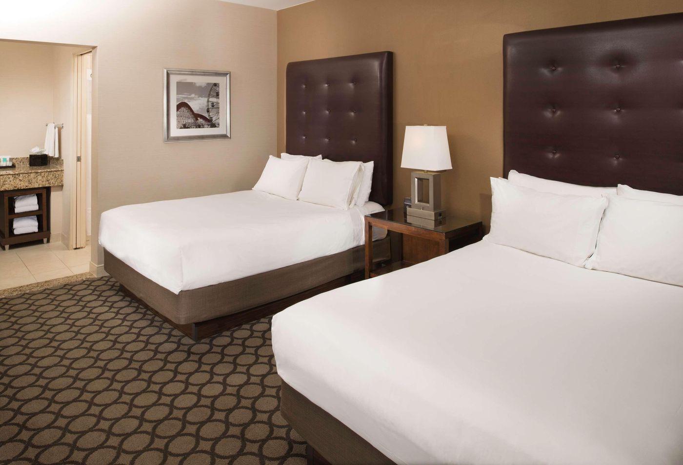 Hyatt-Regency-Orange-County-Room-36