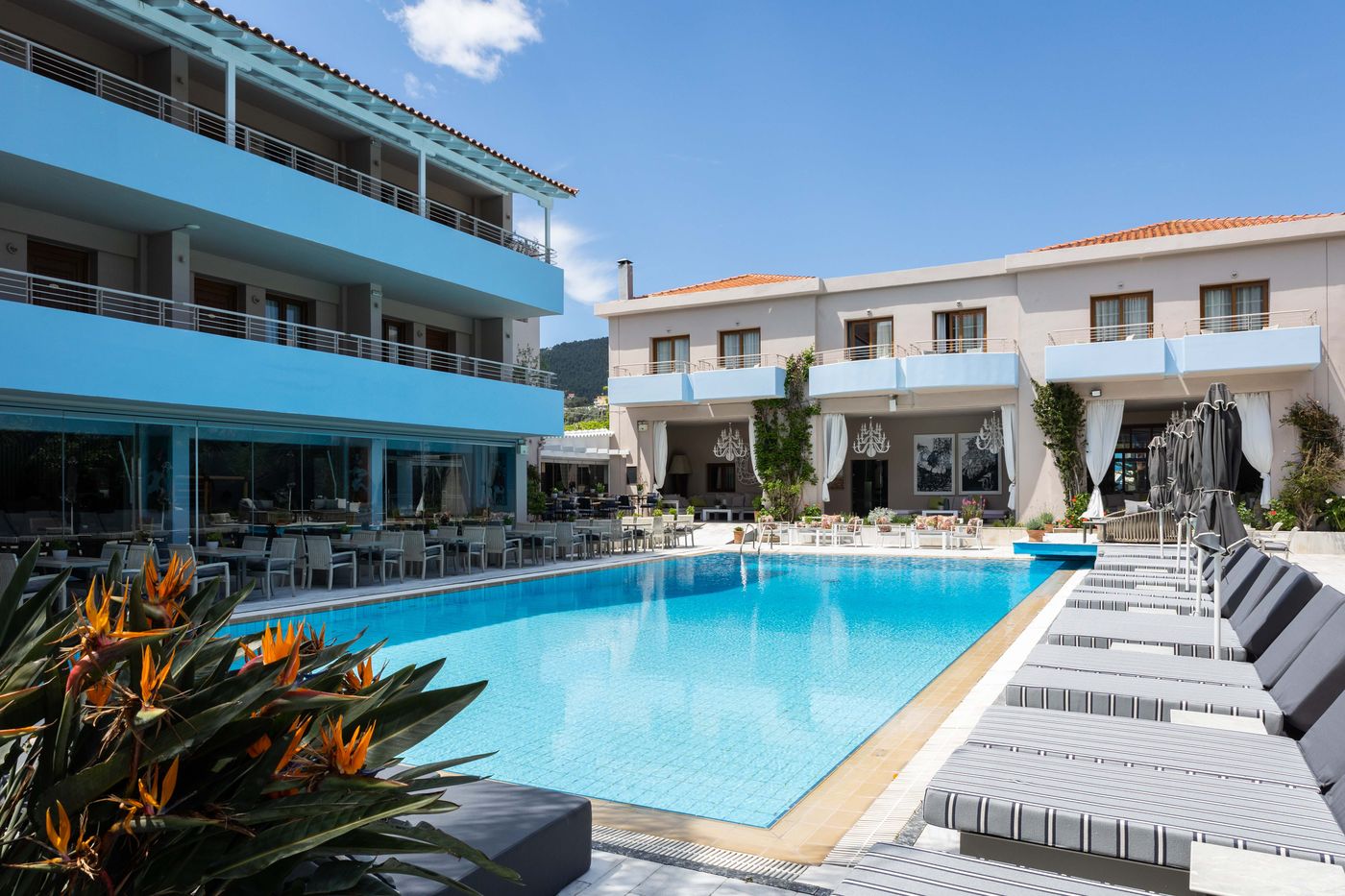 La-Piscine-Art-Hotel---Adult-Only-Pool-5