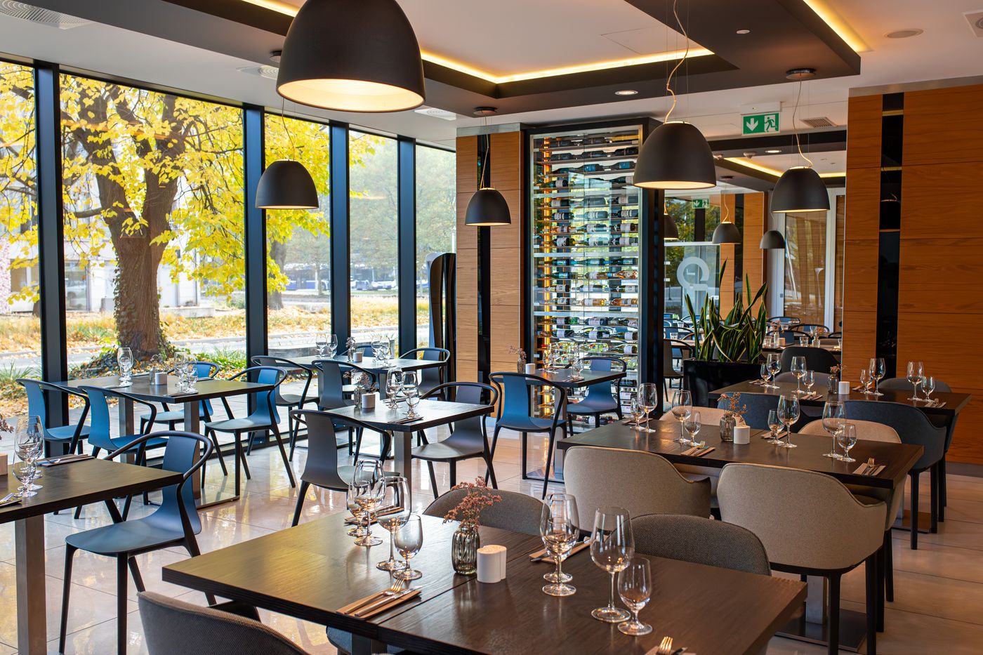 Q-Hotel-Plus-Krakow-Restaurant-30