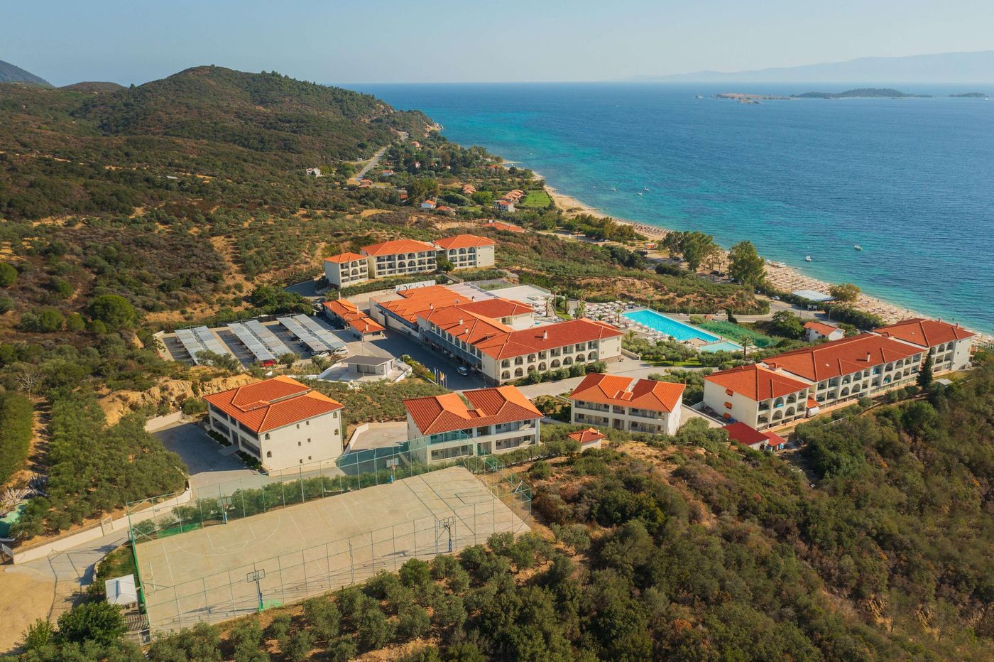 Akrathos-Beach-General-view-17