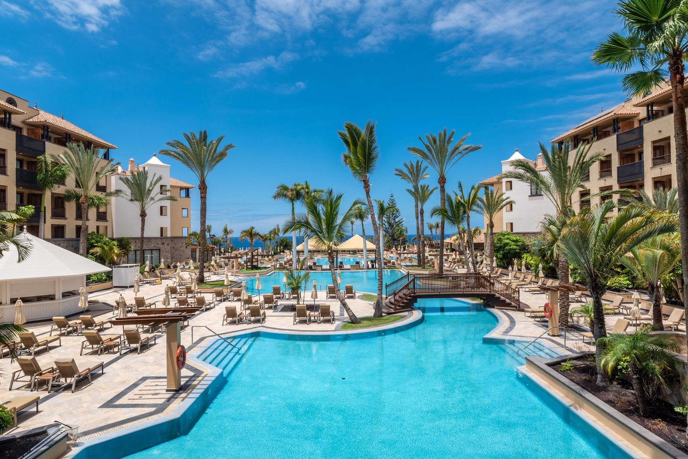 Hotel-GF-Gran-Costa-Adeje-Pool-2