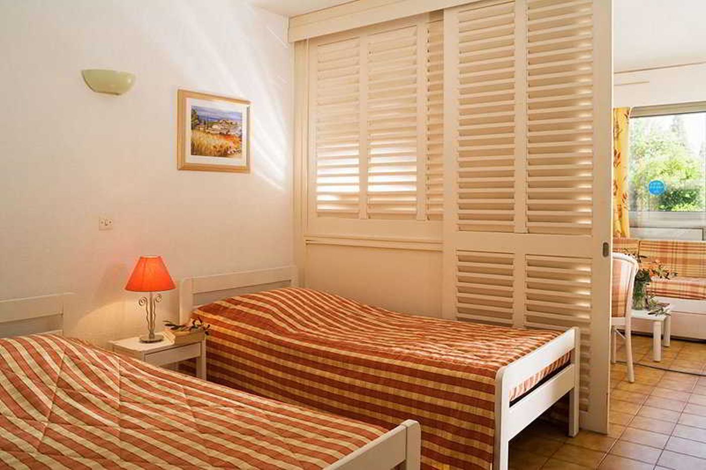 Inter-Hotel-Residence-les-Agapanthes-Room-11