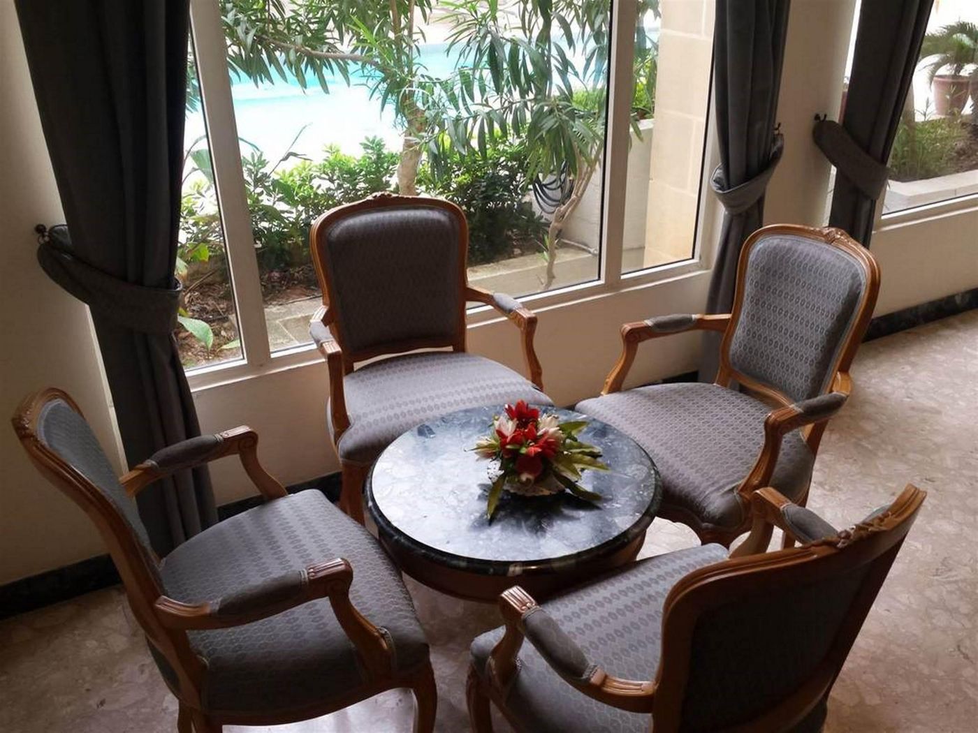 Il-Palazzin-Lobby-14