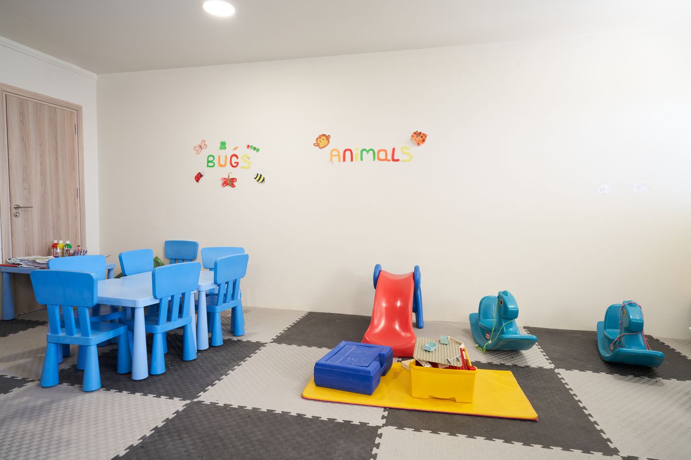 Eleni Tourist Village