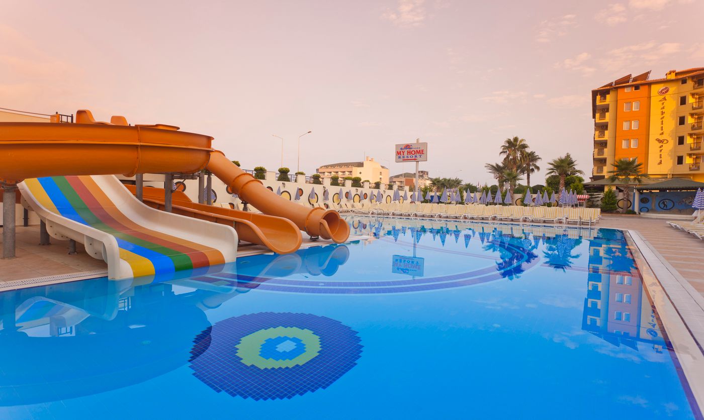 Arabella-World-Hotel-Pool-1