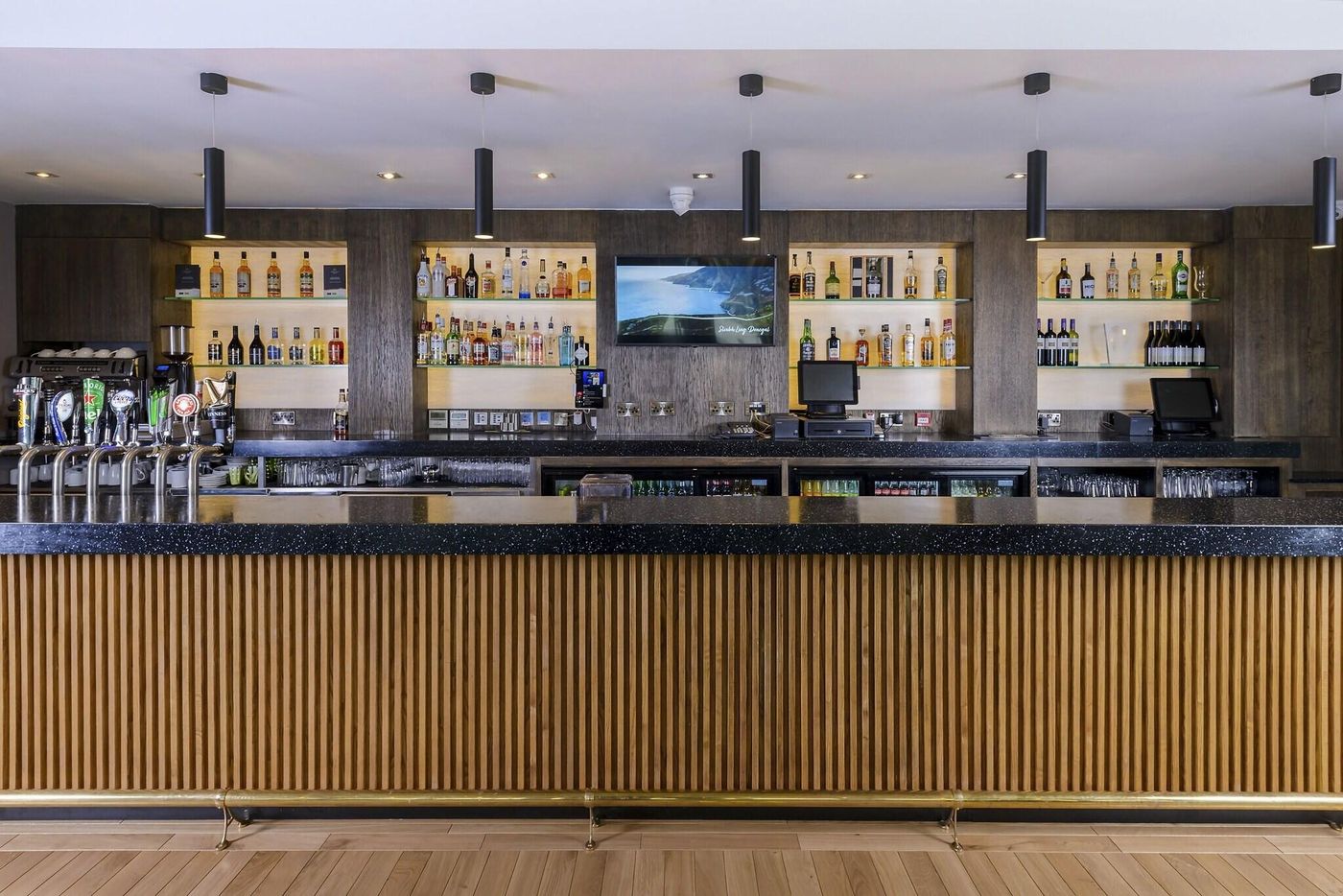 Glashaus-Hotel-Bar-13