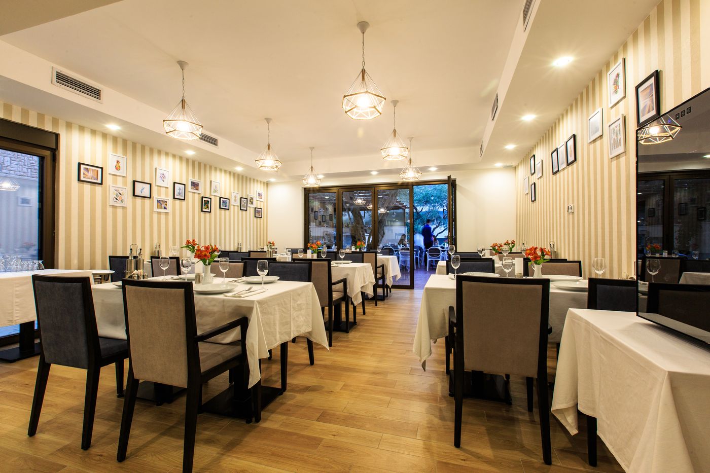 Harmony-Restaurant-31