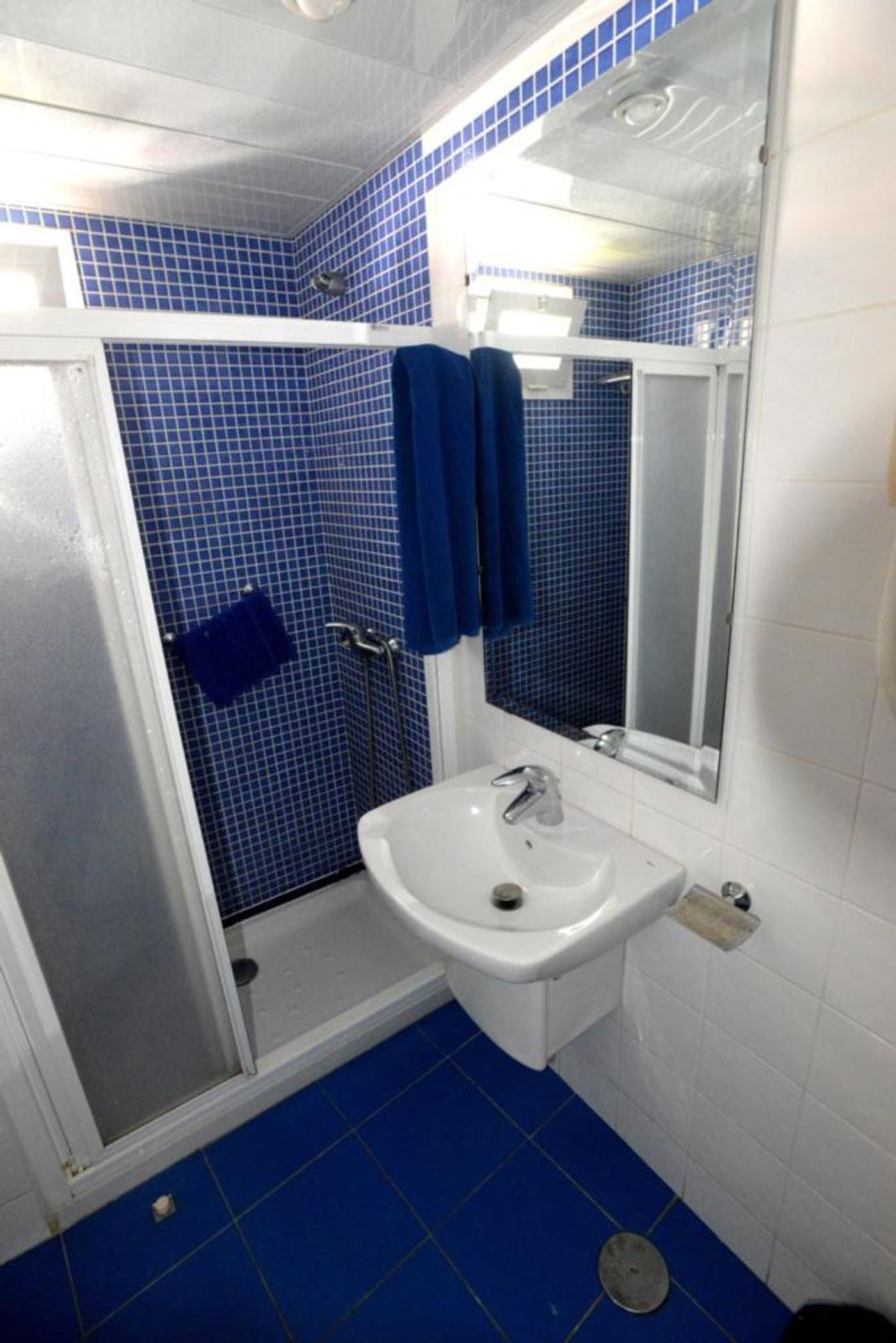 Arco-Iris-Apartments-Room-18