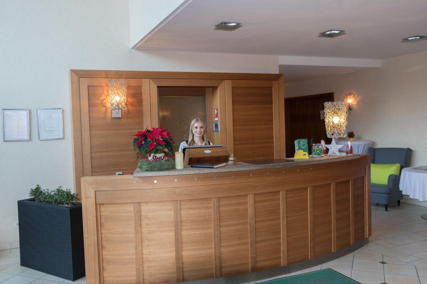 Landhotel Krummenweg - Germany - RATINGEN - Lobby - 3