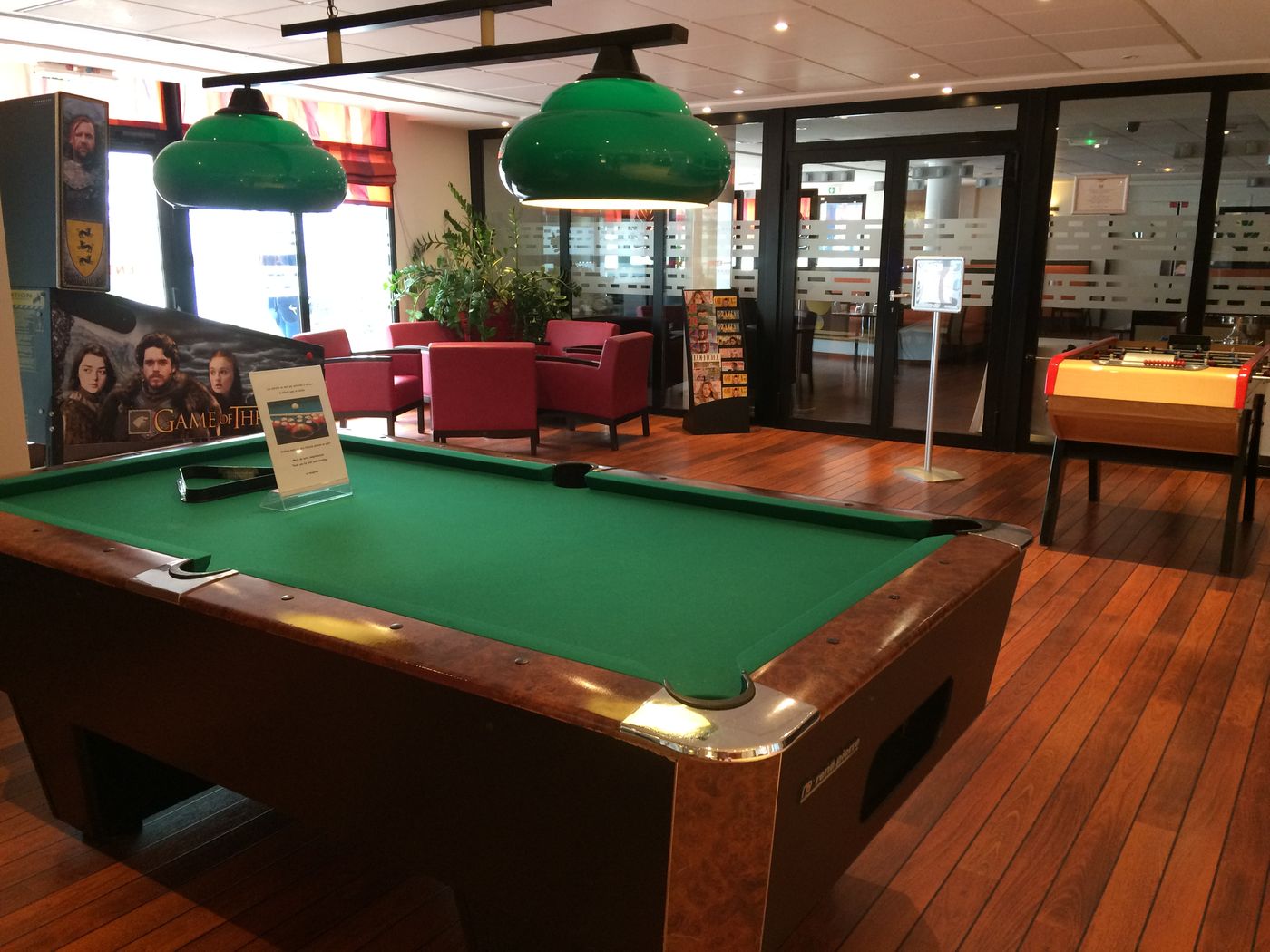 Residhome-Val-d-Europe-Sports-and-Entertainment-25