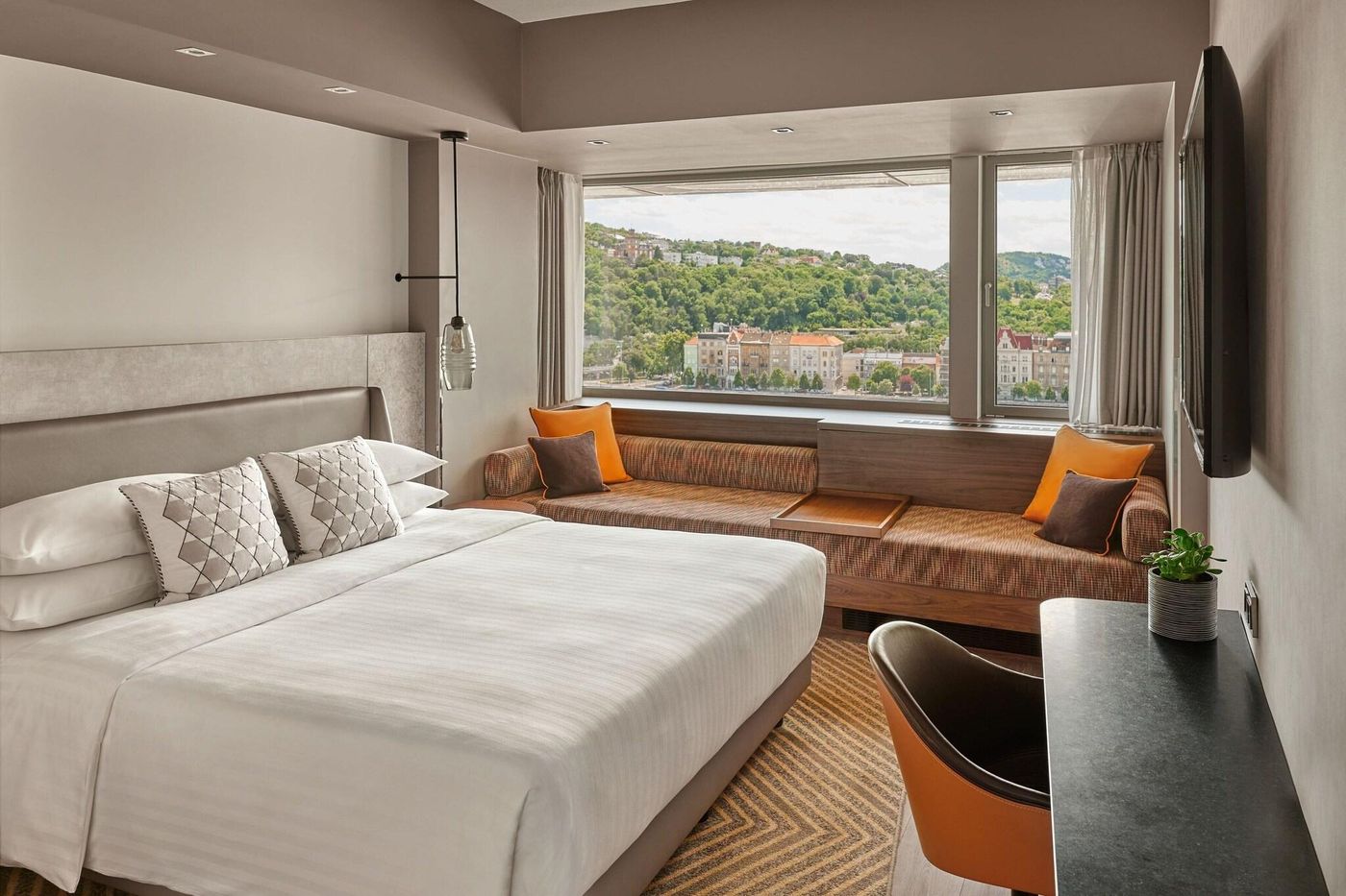 Marriott-Hotel-Budapest-Room-10